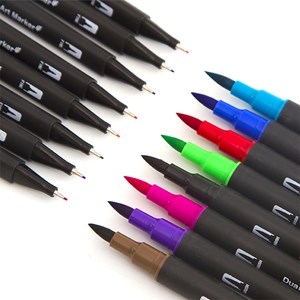 Set 36 marqueurs couleur dual art black line double pointe, pointe fine 0,4 mm.