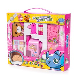 Ensemble de papeterie avec étui métallique et accessoires d'écriture.