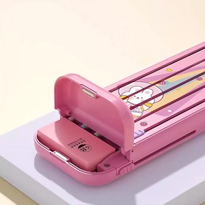 Étui design exclusif avec couvercle magnétique.