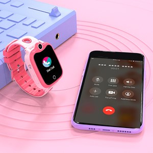 Smartwatch gps localisateur ds06 pour enfants. Interphone, zone de sécurité.