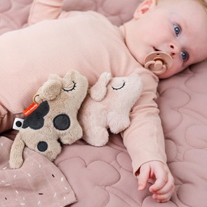 Mini hochet sensoriel pigee rose