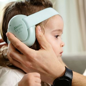 Casque anti-bruit pour bébés blanc-vert menthe