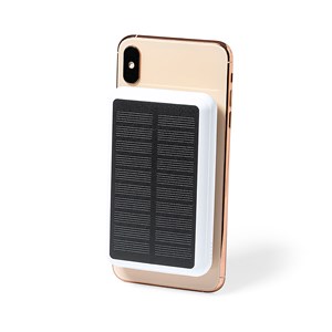 Power bank solaire sans fil 15w. Magnétique. 8000 mah. 2 sorties usb et 1 type c