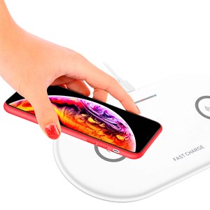 Chargeur sans fil qi compatible avec la charge rapide fast charge, 15w.