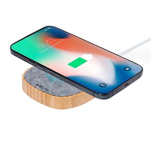 Chargeur nature en bambou sans fil 15w. 1 sortie usb et 1 type c