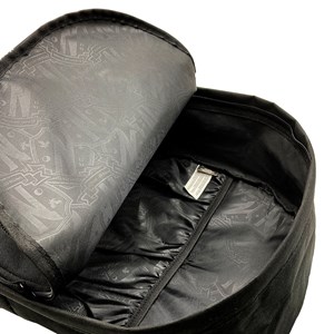 Mercredi mercredi et enid sac à dos américain. Compartiment.