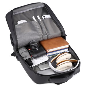 Sac à dos de voyage avec une grande résistance, étanche et avec connexion usb.