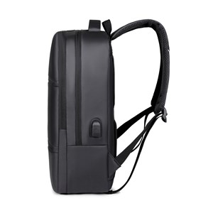 Sac à dos de voyage avec une grande résistance, étanche et avec connexion usb.
