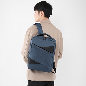 Sac à dos pour ordinateur portable avec interface de chargement usb.