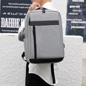 Sac à dos pour ordinateur portable avec interface de chargement usb.