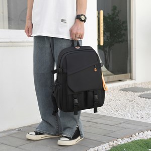 Sac à dos pour ordinateur portable avec interface de chargement usb.