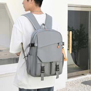 Sac à dos pour ordinateur portable avec interface de chargement usb.