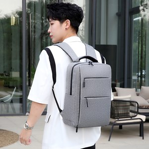 Sac à dos pour ordinateur portable avec interface de chargement usb.