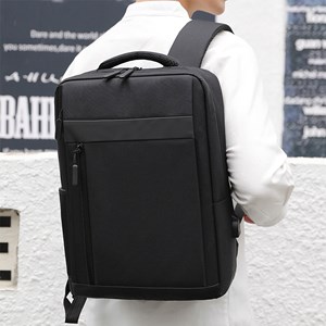 Sac à dos pour ordinateur portable avec interface de charge usb.