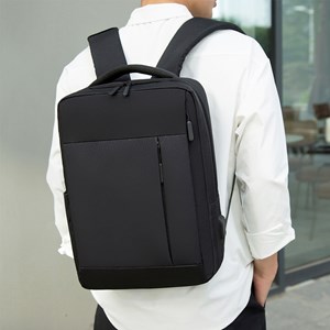 Sac à dos pour ordinateur portable avec interface de charge usb.