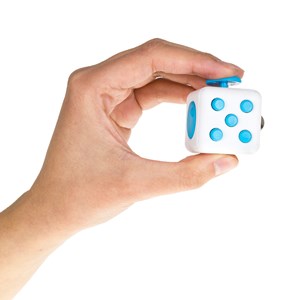 Fidget cube anti stress avec 6 modules relaxants