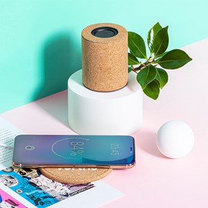 Enceinte nature liège bluetooth 5.0. Puissance sonore 3w. Batterie 300 mah