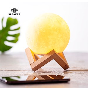 Enceinte lumières led. 2 positions de lumière. Intensité de lumière réglable.