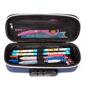 Etui portatif avec design spatial en 3d.