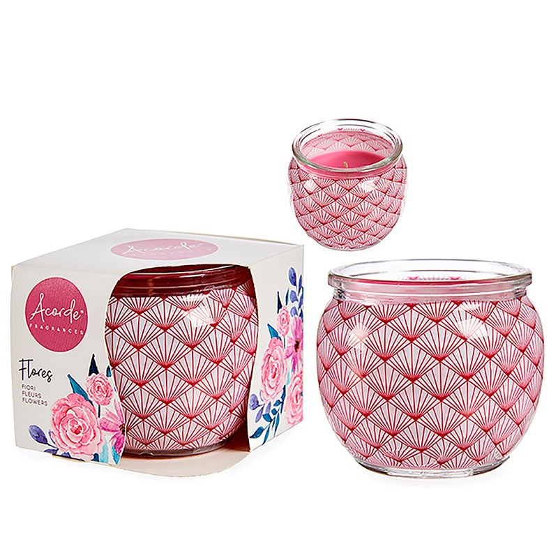 Bougie parfumée dans un pot en verre parfum floral.