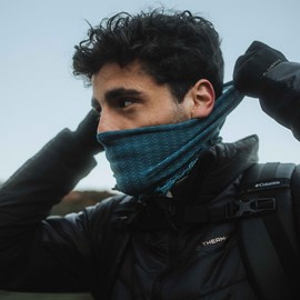 Tour de cou léger, fin, anti uv bleu uni