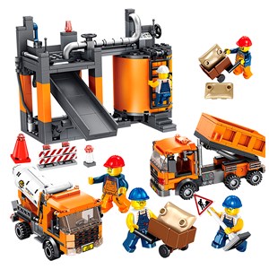 Scène de construction, 817 pièces.