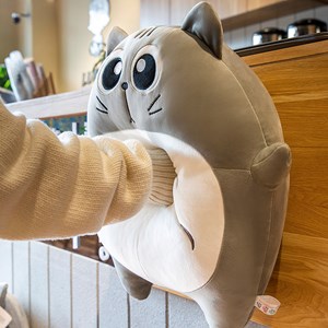 Oreiller ultra doux design chat obèse. 30cm.