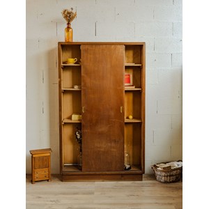 Madeleine, la bibliothèque en bois n°102