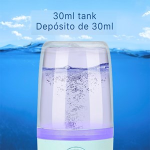 Nébuliseur multi-usages pour désinfection avec hydrogel liquide.