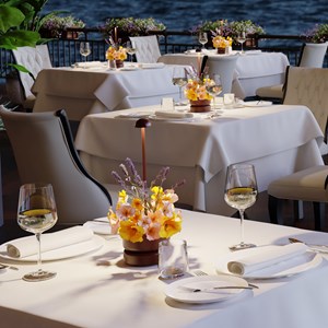 Lampe de table sans fil marron basket