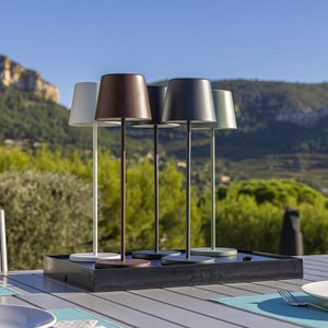 Socle de chargement 6 lampes noir plate