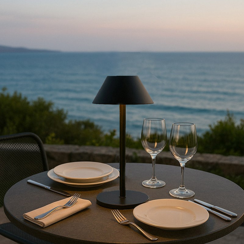 Lampe de table solaire noir nerio