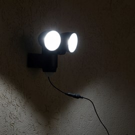 Projecteur solaire sensor noir walee