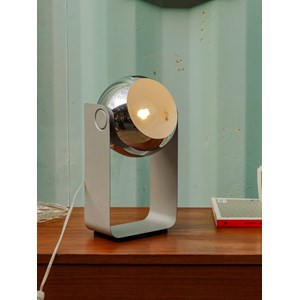 Julia, la lampe à poser eye ball n°569