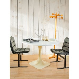 Karla, la table à manger tulipe n°1038