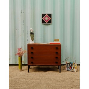 Olga, la commode en bois n°330