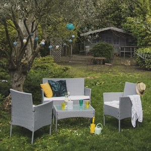 Salon de jardin cordoue 4 places en résine tressée grise coussins ivoire