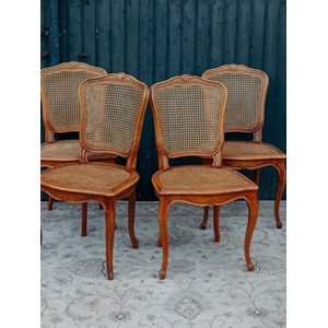 Lot de 4 chaises cannées en bois n°850