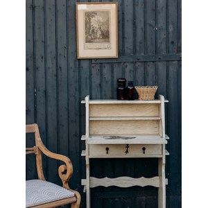 Secrétaire fin en bois clair n°114