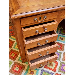 Edouard, le grand bureau en bois n°501