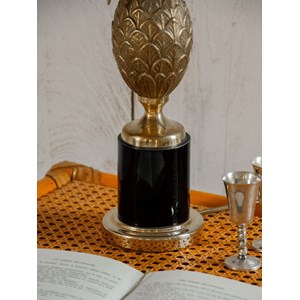 Julia, la lampe à poser en bronze n°579