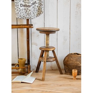 Regis, le tabouret en bois n°752