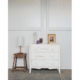 Commode en bois patinée n°199