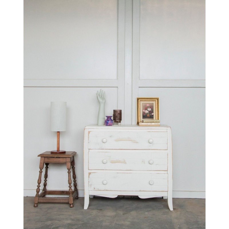 Debongout - Commode en bois patinée n°199