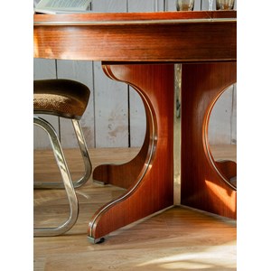 Table à manger en bois papillon n°1039