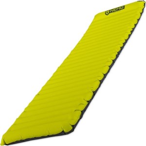 Matelas gonflable nemo astro long wide