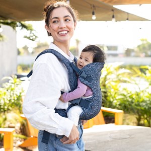 Porte bébé flip 4 en 1 navy floral