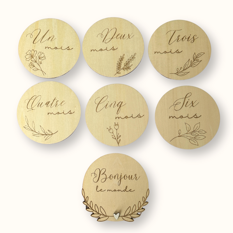 Cartes étapes en bois mois par mois - forme ronde