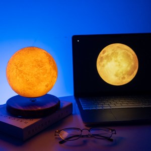 Globe lune 3d en auto-lévitation moonfli