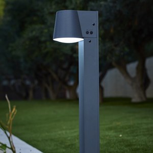 Potelet solaire noir soltek